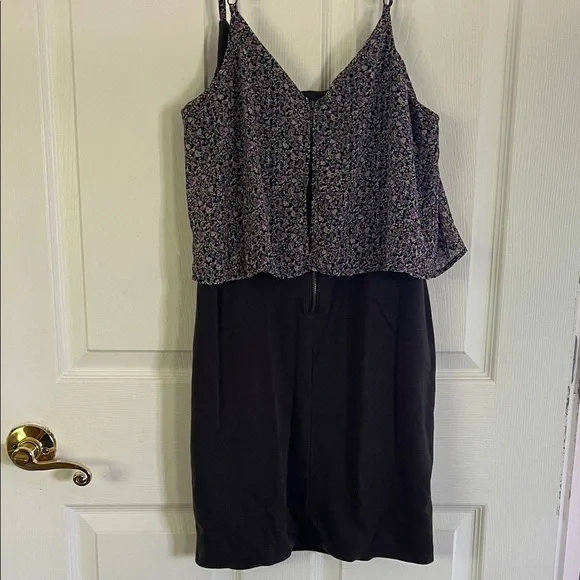 American Eagle Floral Gray Dress - Picture 4 of 5